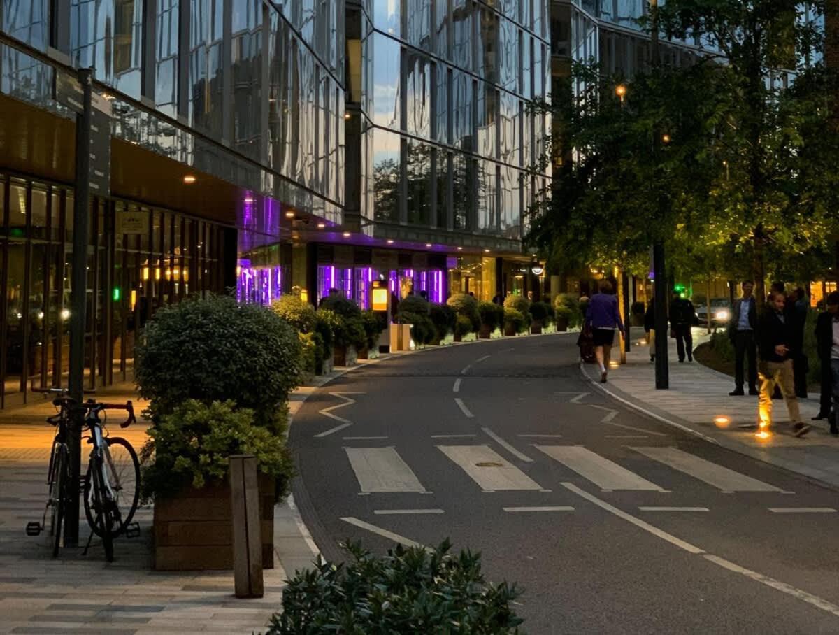 Modern 2 Bed Battersea Power Station Londres